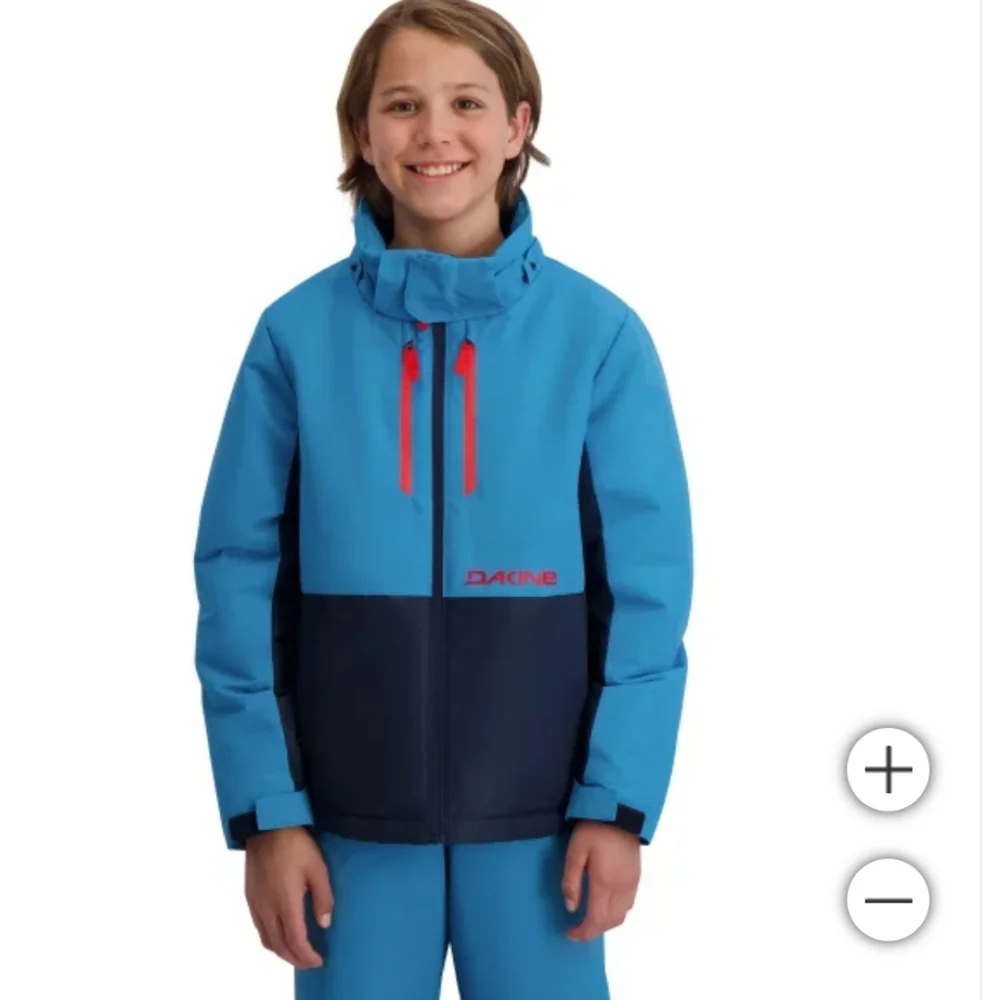 Dakine Youth Snow Jacket, Nwt